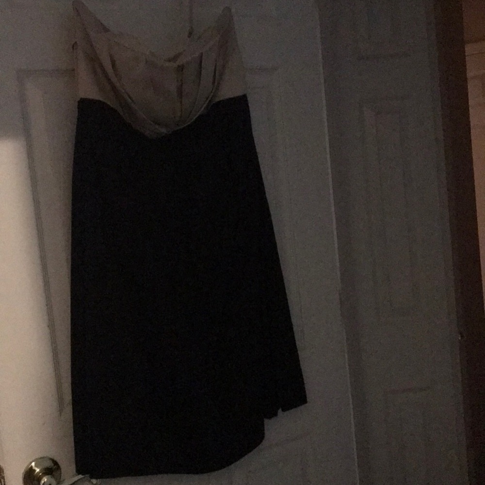 White House black market cocktail dress - Picture 3 of 3